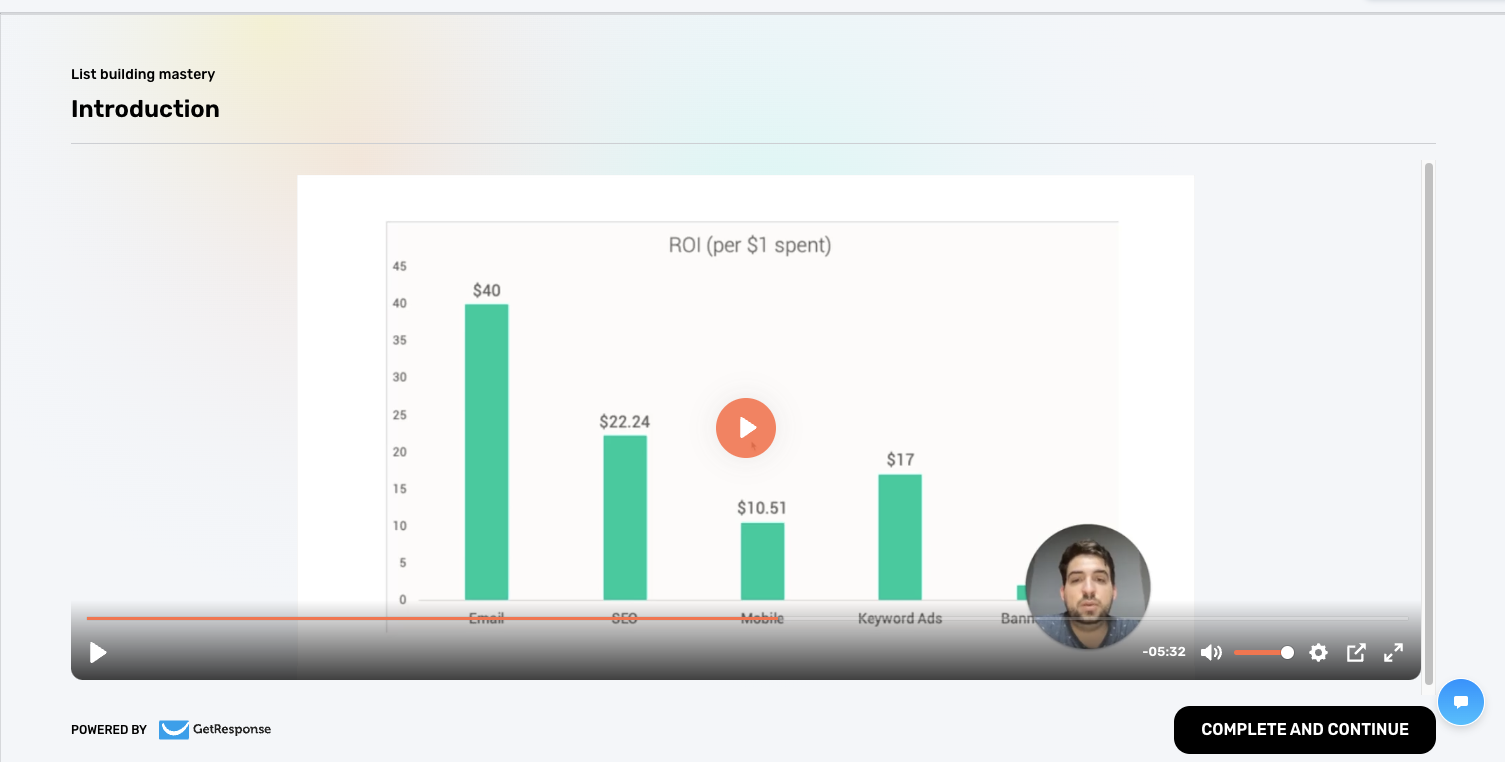 An example of an online course using visual aid by including bar charts
